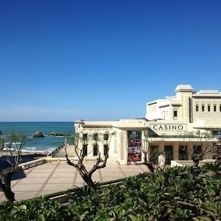 Milady Village 2 - * Biarritz
